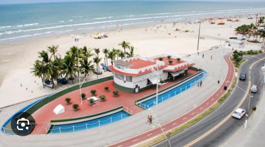 Ape Privilegiado No Centro Da Ocian E A 150M Da Praia E Feirinha, Com Wi-Fi E Garagem ! Praia Grande  Exterior foto